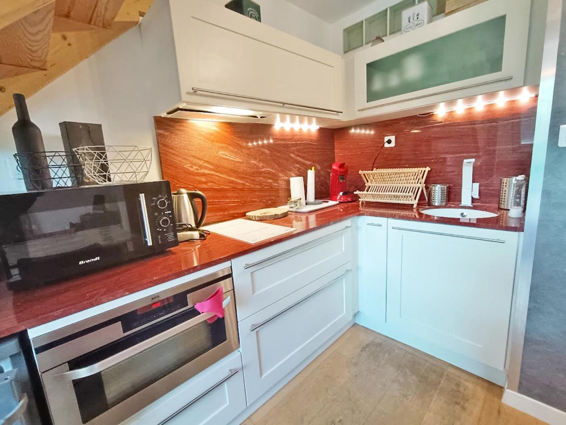 Le Nid De Juliette, T3 Duplex, Parking, Cave Lägenhet Bagnères-de-Luchon Exteriör bild